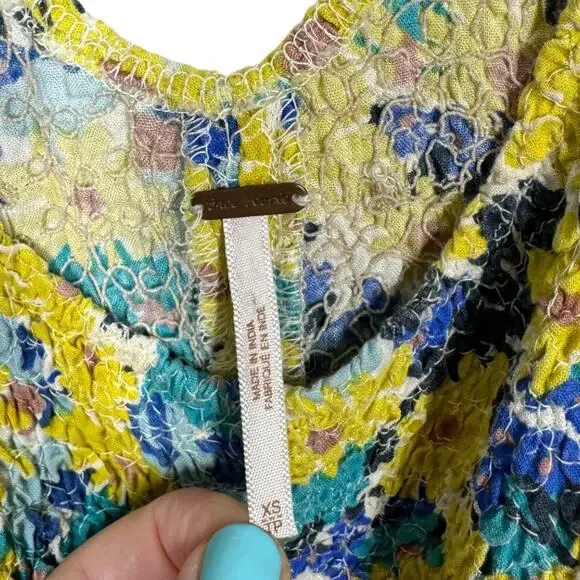 Free People English Garden Smocked Floral Print Dress XS Yellow Blue Boho Mini - Picture 6 of 8